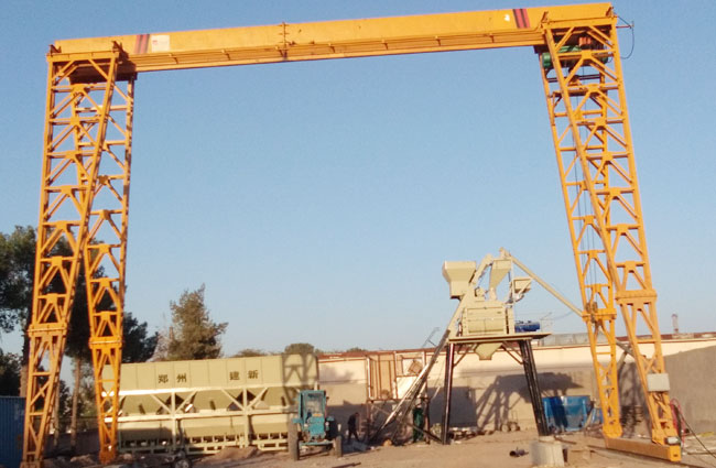 鄭州建新機械75混凝土攪拌站在烏茲別克斯坦安裝作業(yè)
