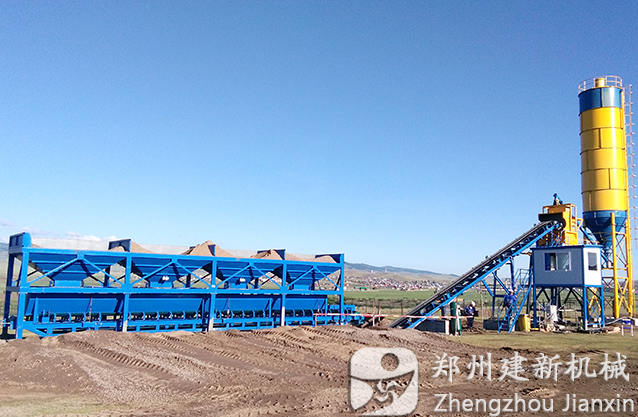 建新60混凝土攪拌站在外蒙古順利投產(chǎn)